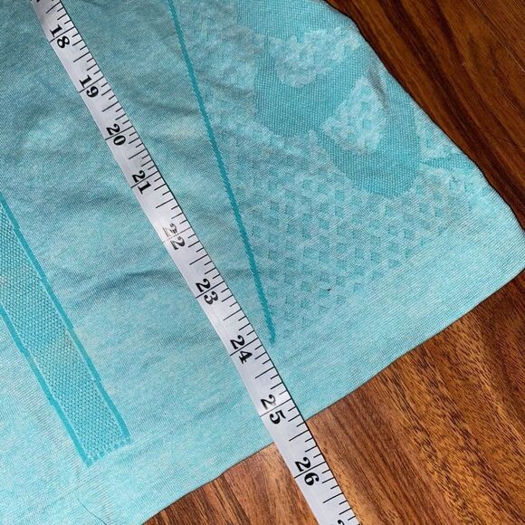 Nike Light Blue Form Fitting Dri-Fit Active Tank Womens Size Small - Picture 6 of 8